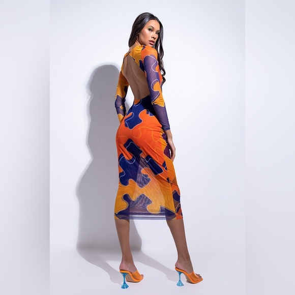 Build With Me Long Sleeve Midi Mesh Dress - Picture 2 of 5